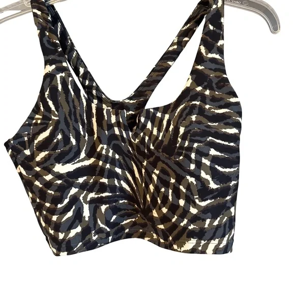 Sage Collective Sports Tops - Set of 2 Size Small - Picture 3 of 4